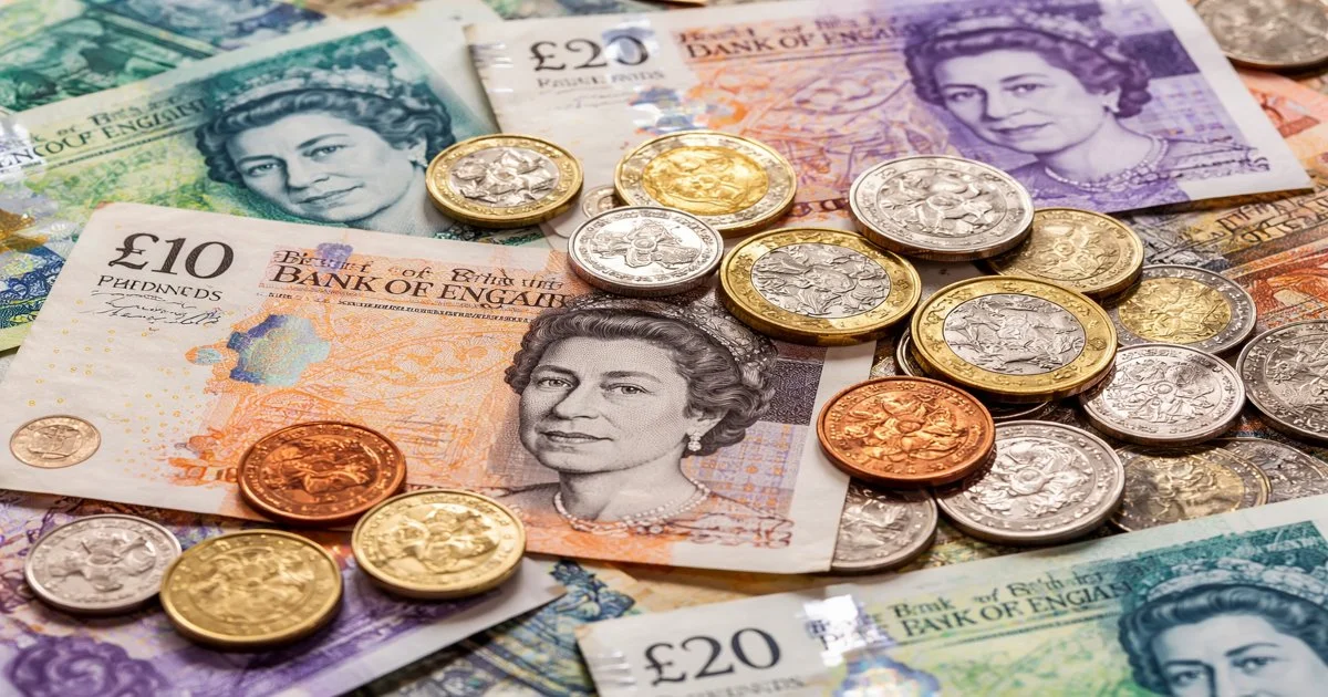 UK Economy Beats Forecasts with Strong 0.5% GDP Growth in February